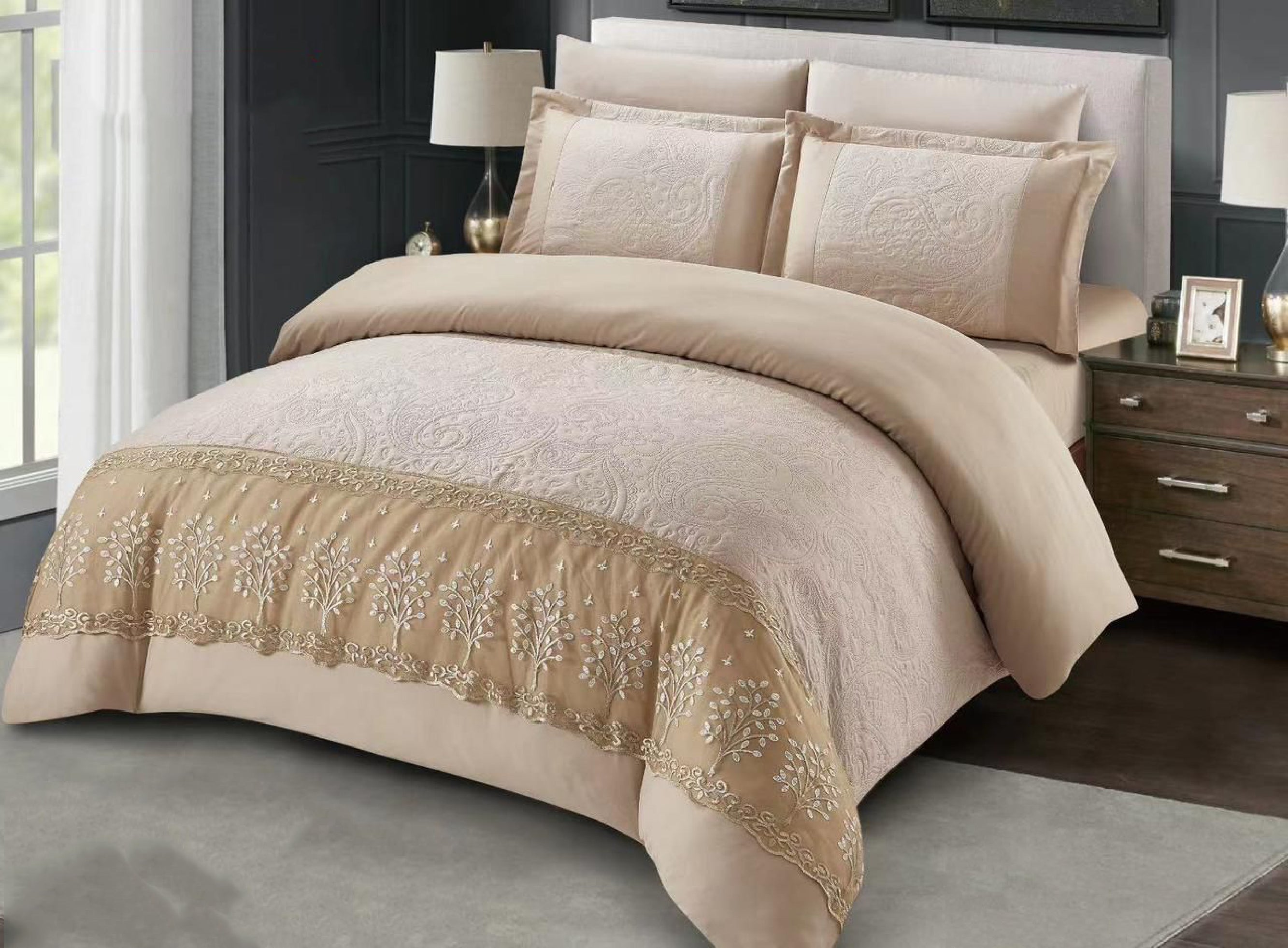 ENGLANCE 10 PC LACE  EMBROIDERED COMFORTER SET ( BEIGE+GOLD )